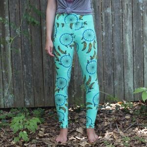 Lula Roe dream catcher leggings